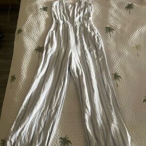 Abercrombie & Fitch White and Blue Jumpsuit with Wide-Leg Design